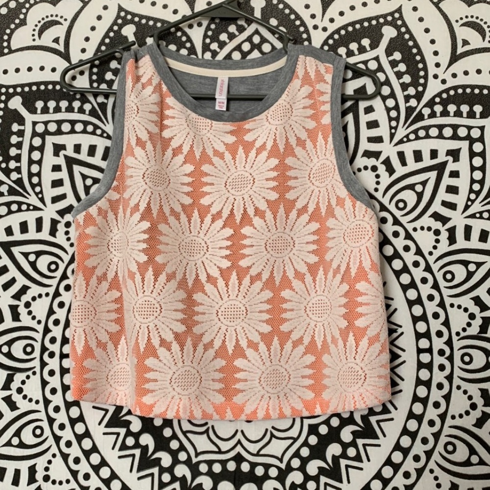 Xhilaration Crop Top